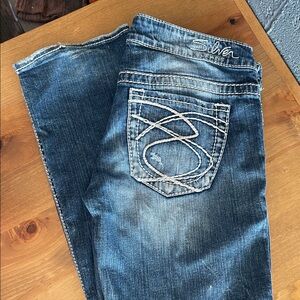 Silver Jeans Women's Boot Cut Distressed Size 29